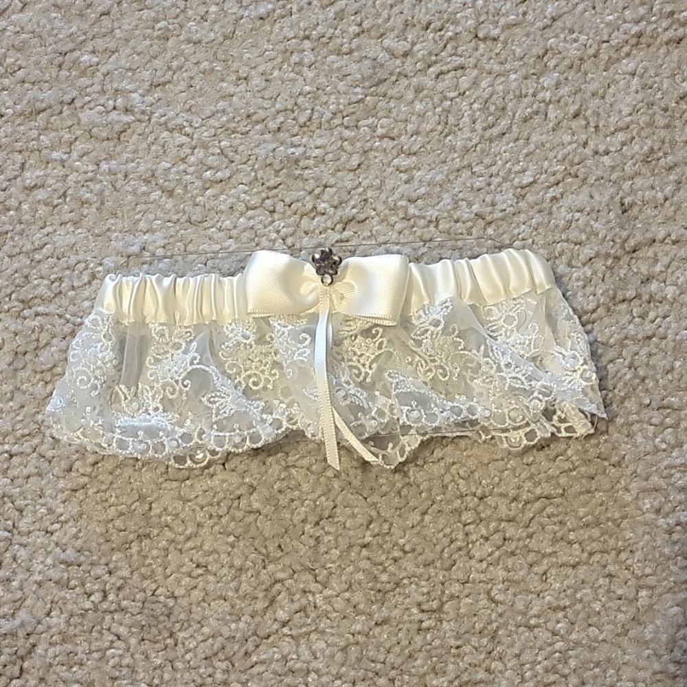 Wedding garter